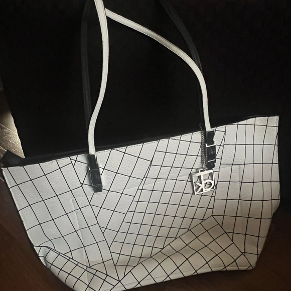 Calvin Klein Black and White Checkered Tote - Picture 1 of 5